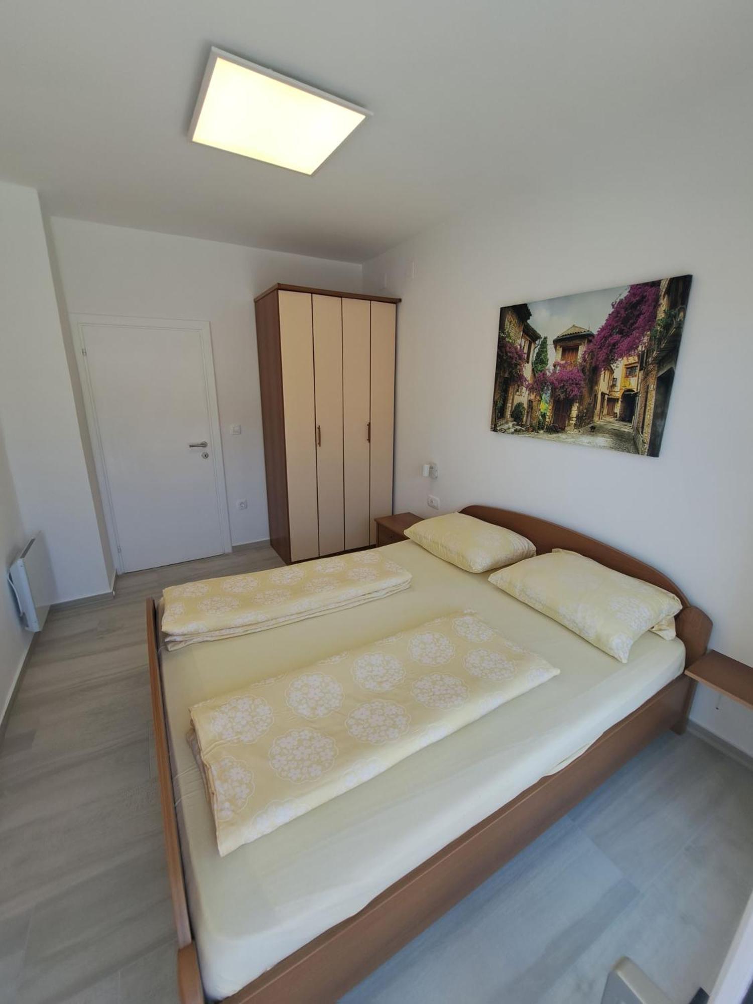 Apartmani Totic Malinska Eksteriør billede