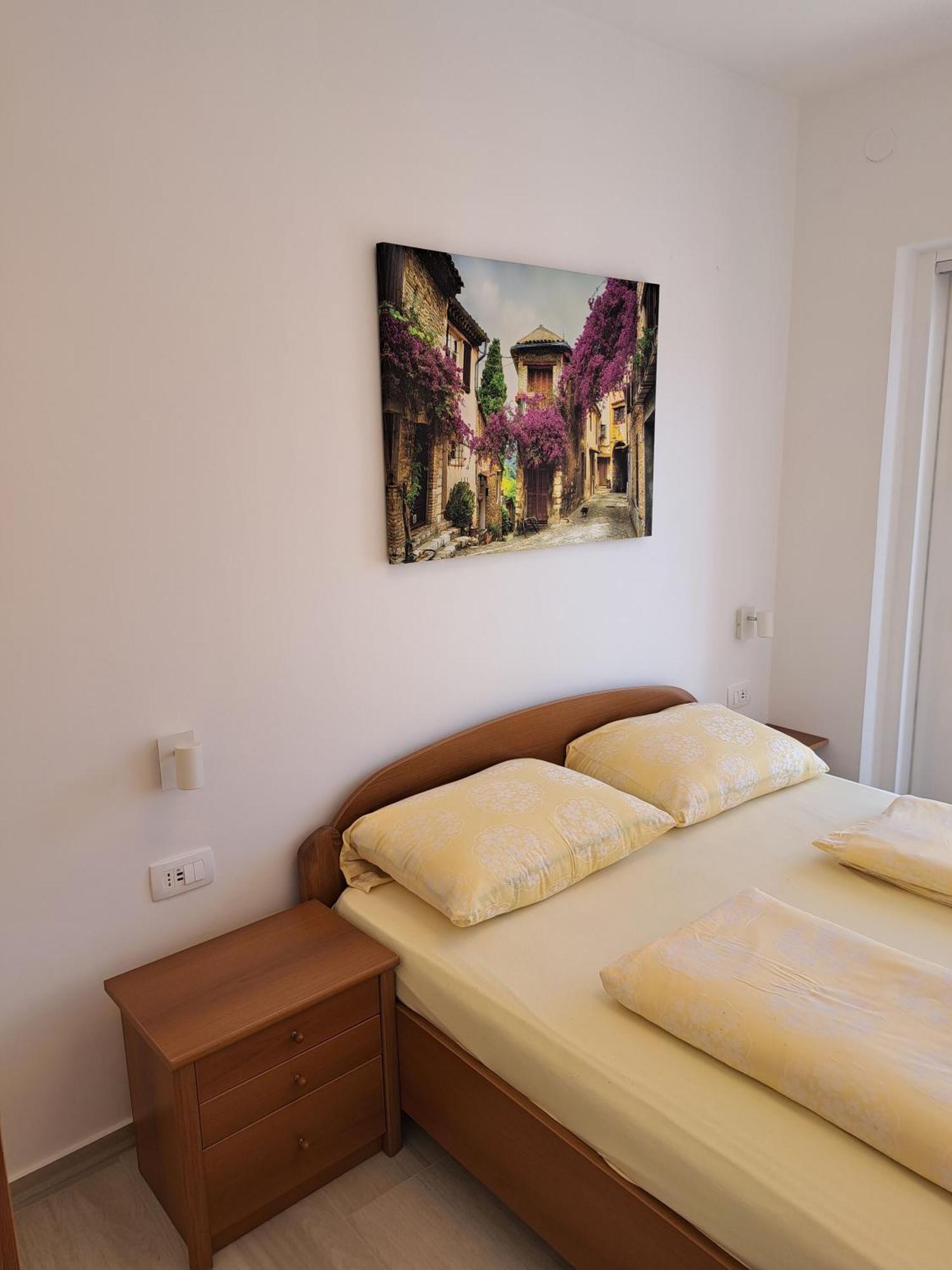 Apartmani Totic Malinska Eksteriør billede
